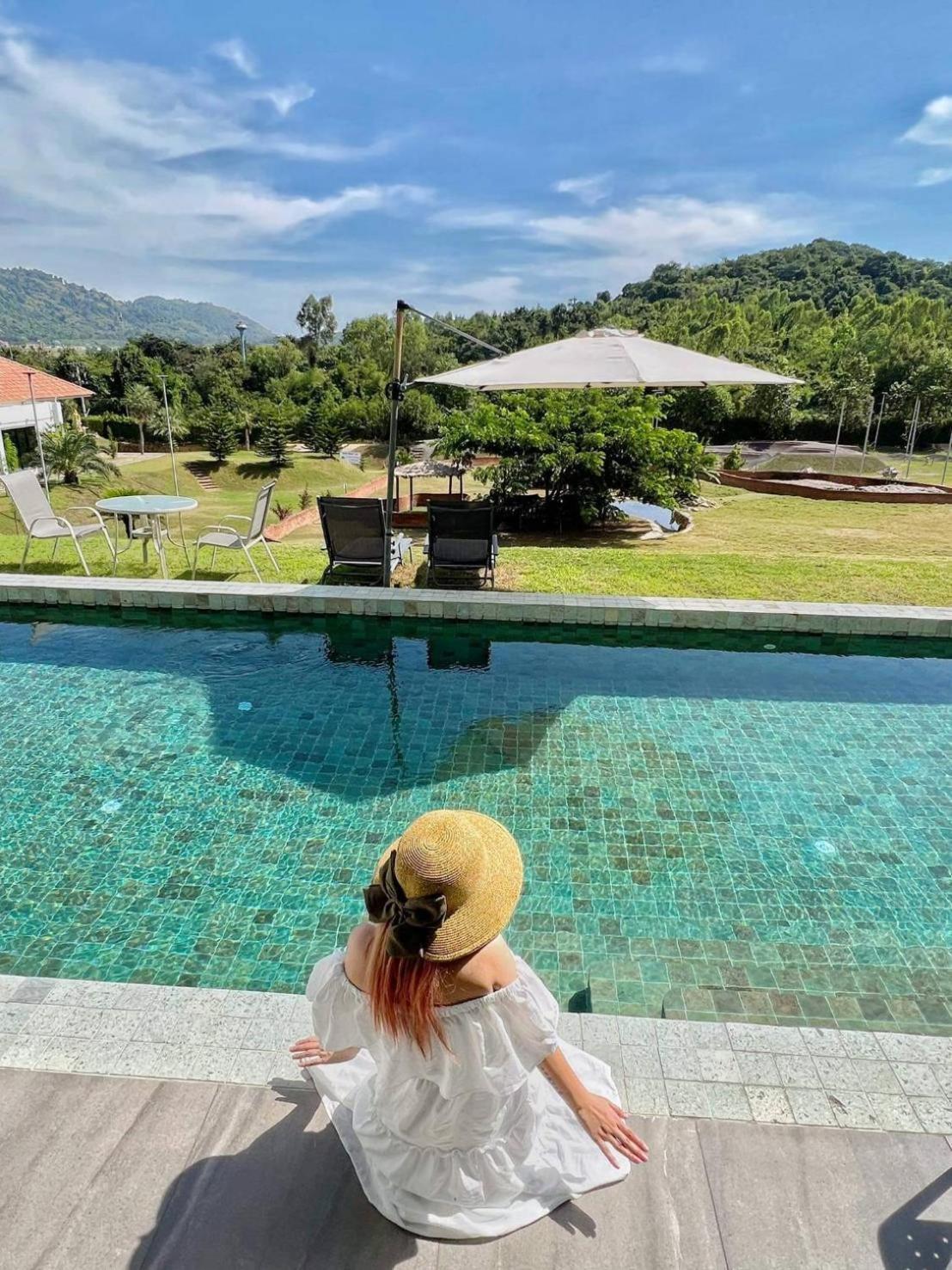 Viva Montane Hotel Ban Nong Chap Tao Exterior foto